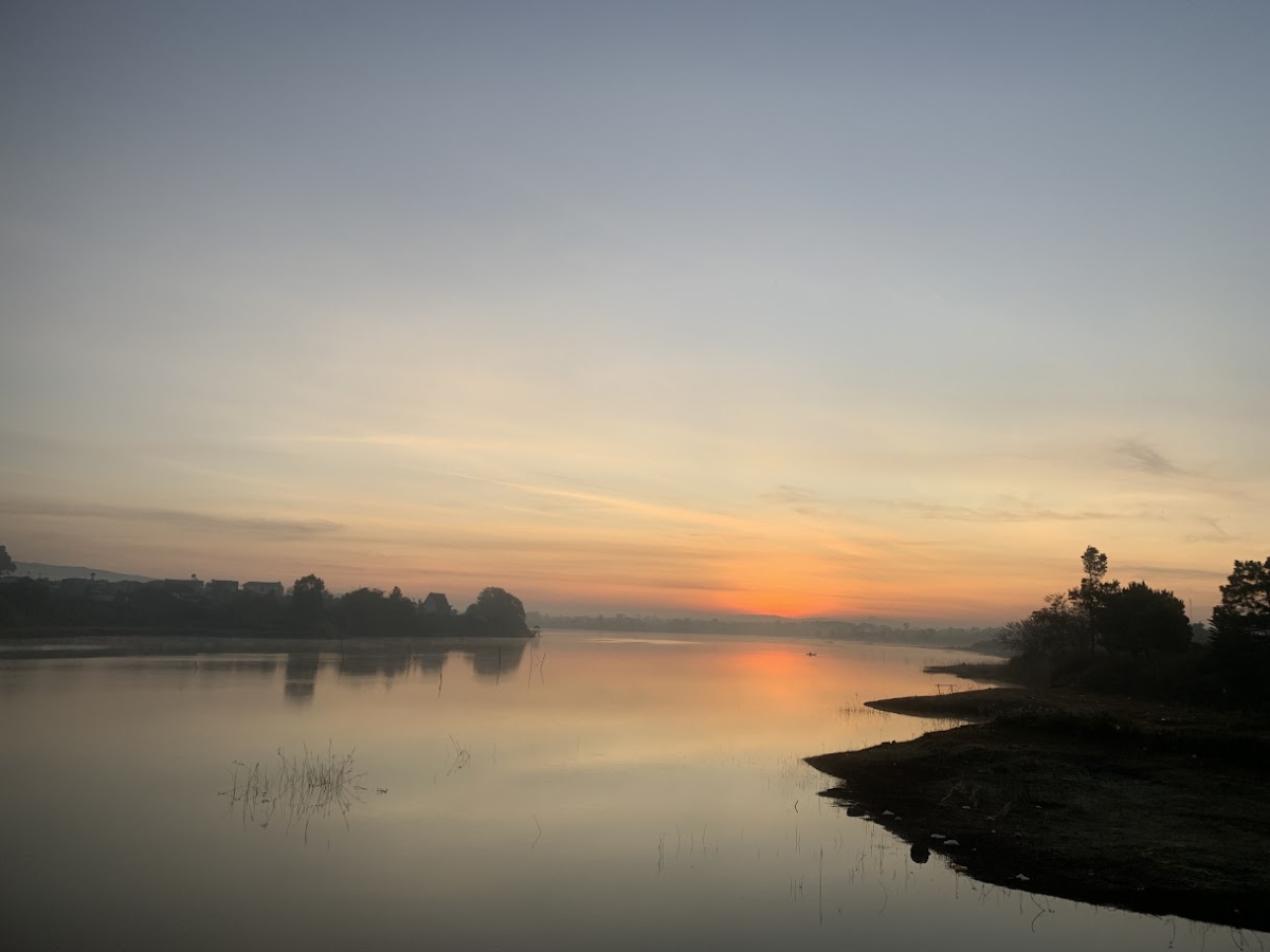 You are currently viewing CHUYỆN TÌNH – Đò Bến Đợi !